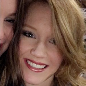 Meet your Posher, Kaleigh